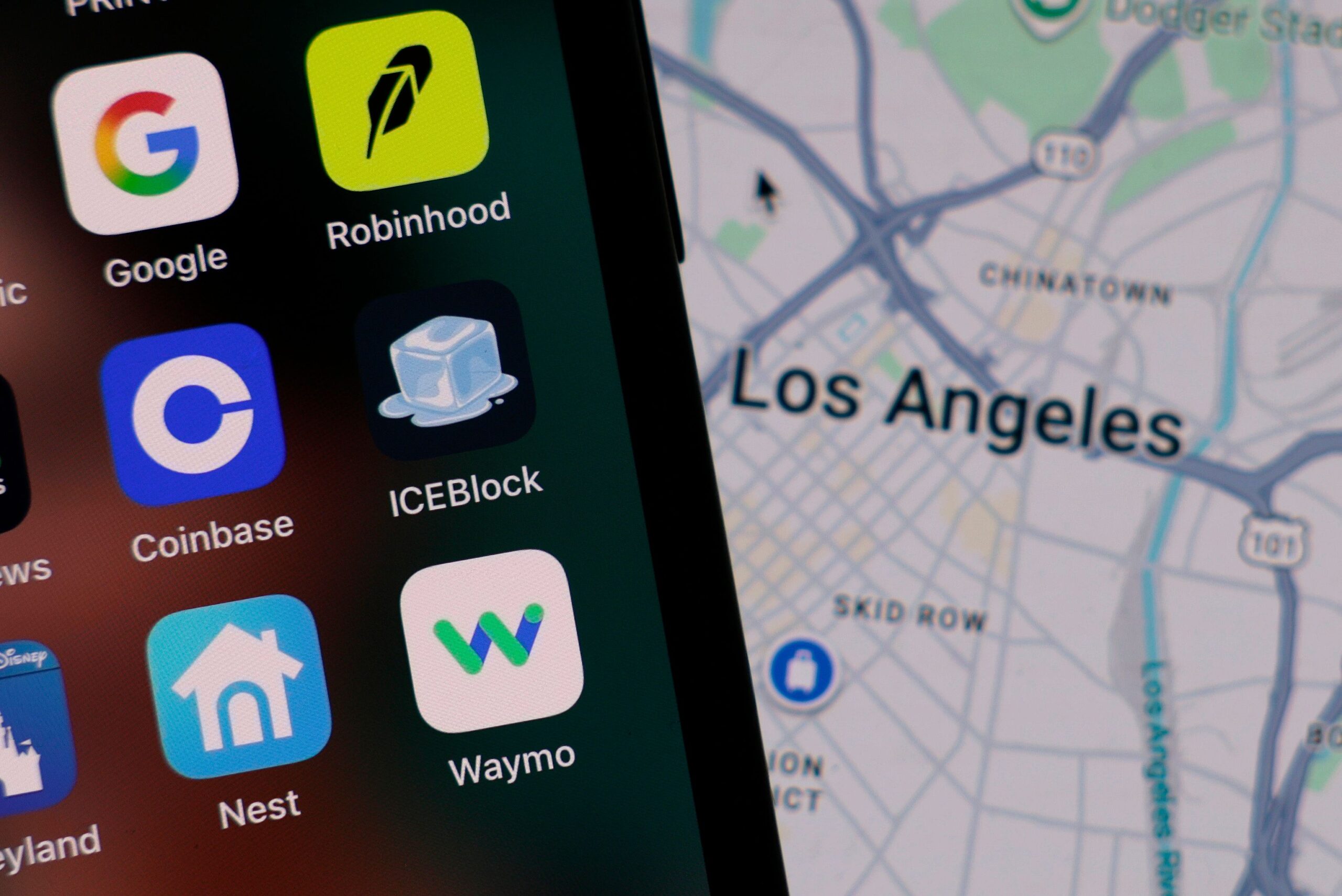 Apple élimine l’application ICEBlock après pression du ministère américain de la Justice